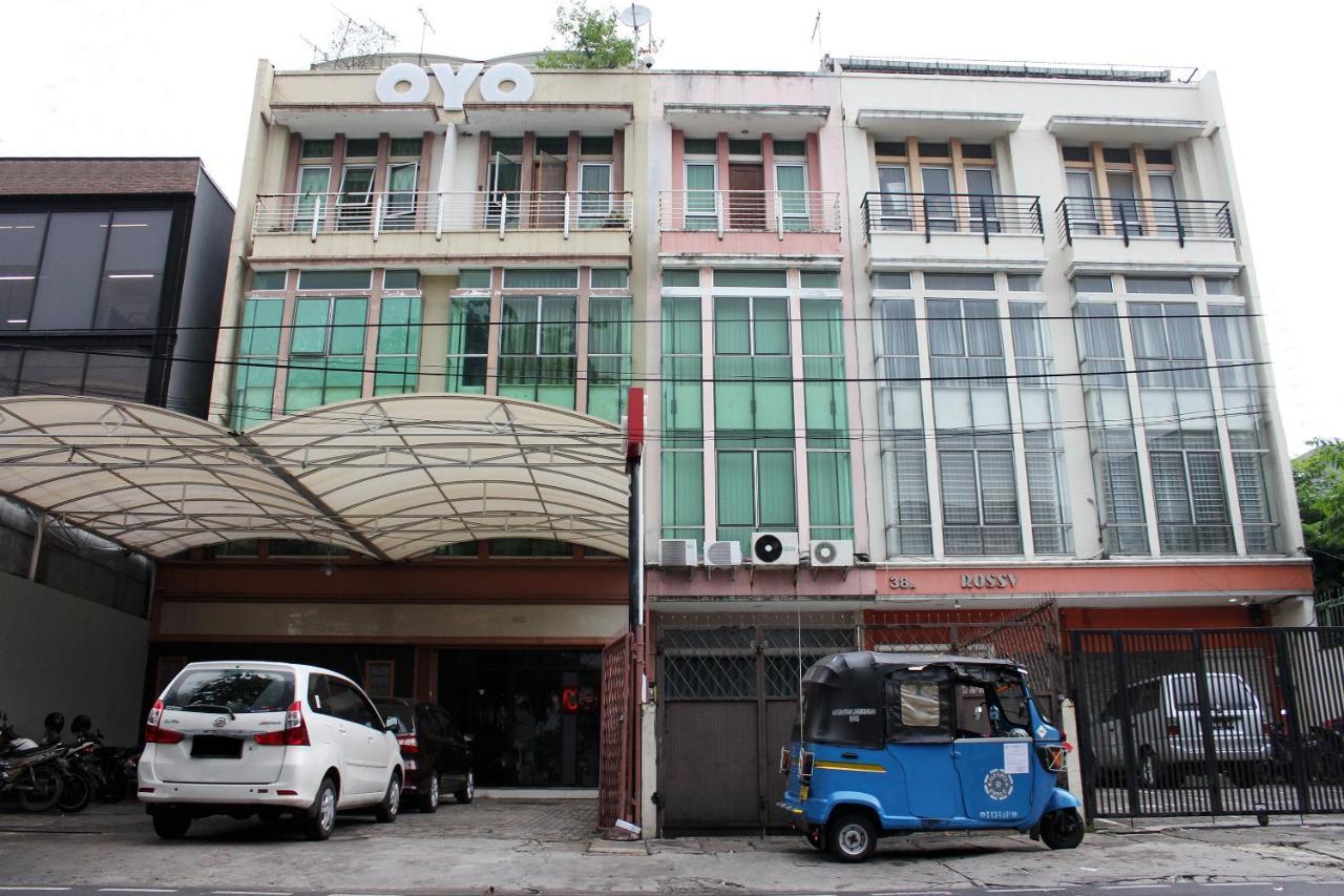 Oyo 176 Near Cideng Virgo Residence Yakarta Exterior foto